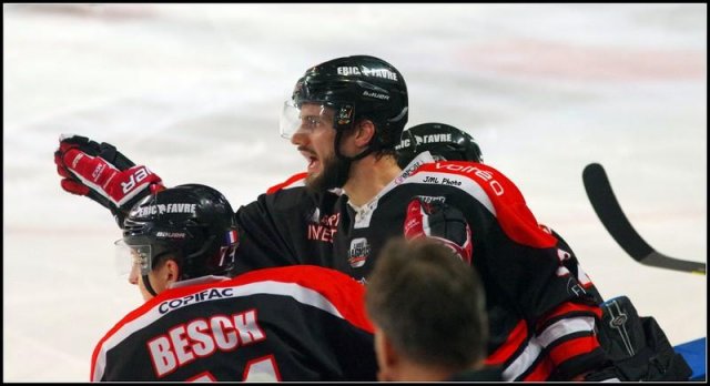 Photo hockey match Bordeaux - Lyon le 07/03/2016