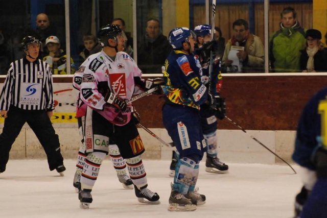 Photo hockey match Dijon  - Amiens  le 24/01/2009