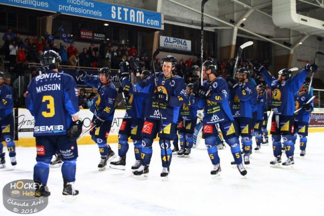 Photo hockey match Chamonix  - Morzine-Avoriaz le 15/03/2016