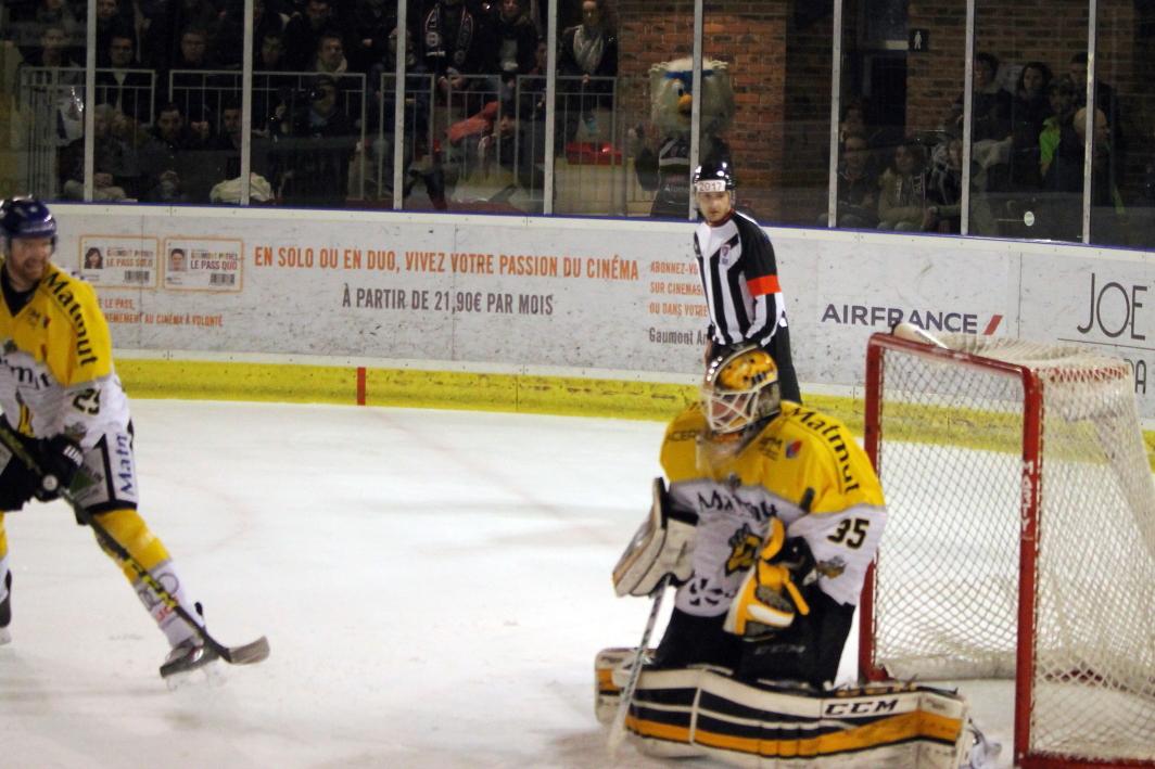 Angers  2 - 4 Rouen