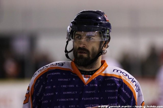 Photo hockey match Clermont-Ferrand - Courbevoie  le 09/04/2016