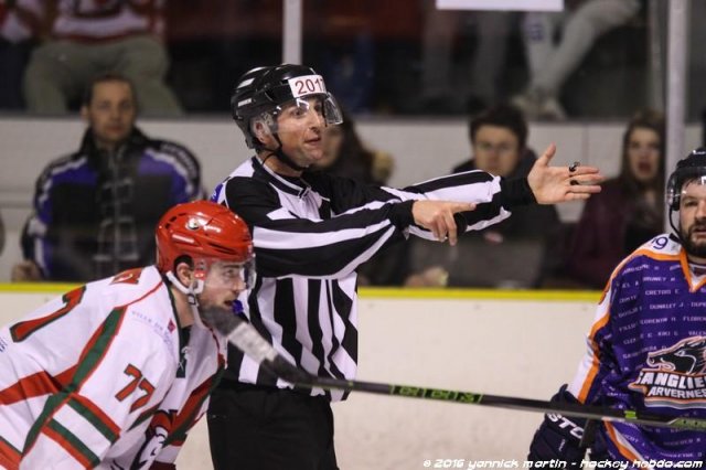 Photo hockey match Clermont-Ferrand - Courbevoie  le 09/04/2016