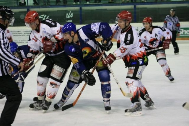 Photo hockey match Mont-Blanc - Neuilly/Marne le 27/01/2009