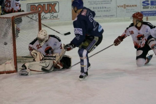 Photo hockey match Mont-Blanc - Neuilly/Marne le 27/01/2009