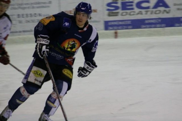 Photo hockey match Mont-Blanc - Neuilly/Marne le 27/01/2009