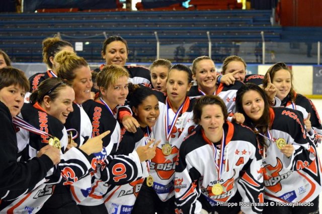 Photo hockey reportage Les Bisonnes remportent la Coupe de France