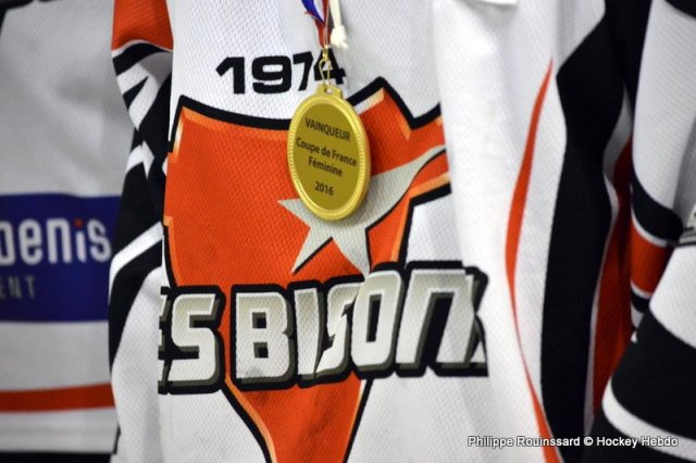 Photo hockey reportage Les Bisonnes remportent la Coupe de France