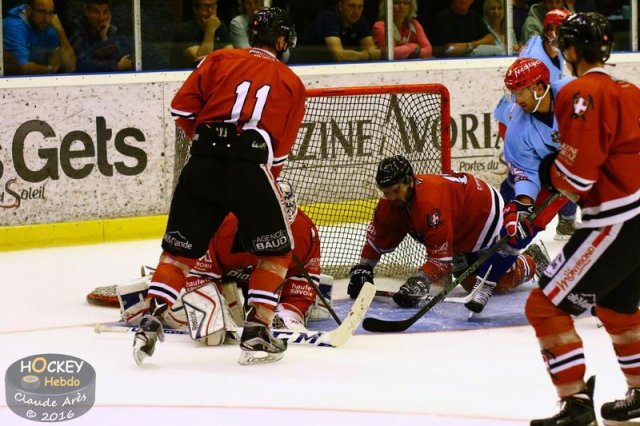 Photo hockey match Chamonix / Morzine - Grenoble  le 24/08/2016