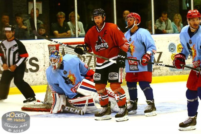 Photo hockey match Chamonix / Morzine - Grenoble  le 24/08/2016
