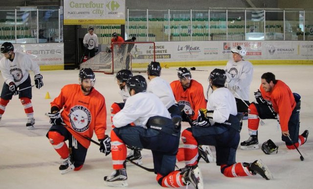 Photo hockey reportage Immersion dans la préparation des Ducs d'Angers