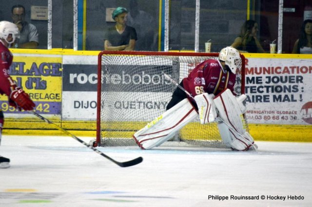 Photo hockey reportage Les Ducs déjouent le Gamyo
