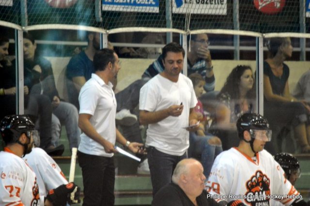 Photo hockey reportage Les Ducs déjouent le Gamyo