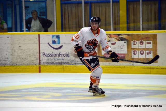 Photo hockey reportage Les Ducs déjouent le Gamyo