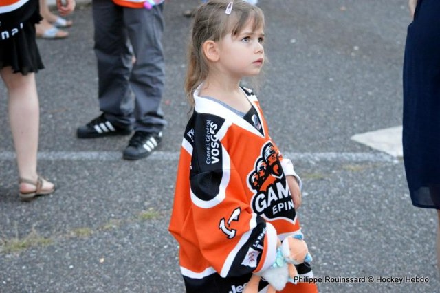 Photo hockey reportage Les Ducs déjouent le Gamyo