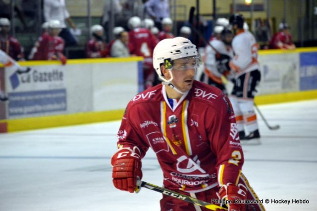 Photo hockey reportage Les Ducs déjouent le Gamyo