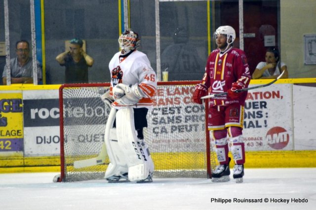 Photo hockey reportage Les Ducs déjouent le Gamyo