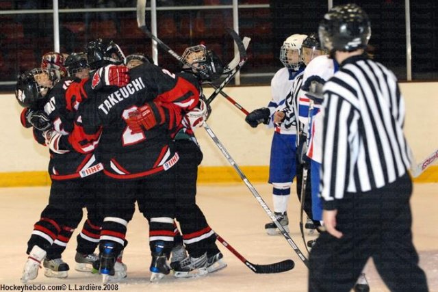 Photo hockey reportage Retour sur le mondial chambérien des -18.
