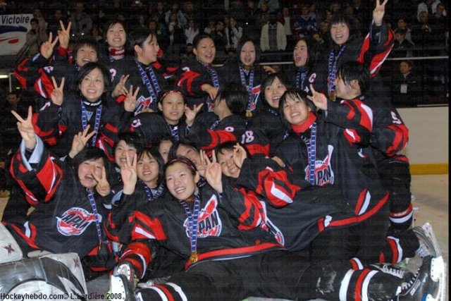 Photo hockey reportage Retour sur le mondial chambérien des -18.