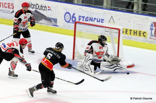 Photo hockey match Nice - Neuilly/Marne le 03/09/2016
