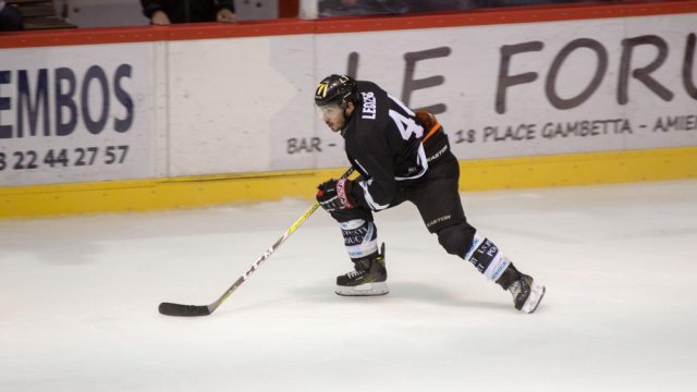 Photo hockey match Amiens  - Angers  le 06/09/2016