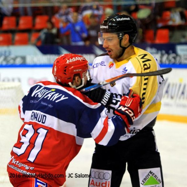 Photo hockey match Grenoble  - Rouen le 27/09/2016