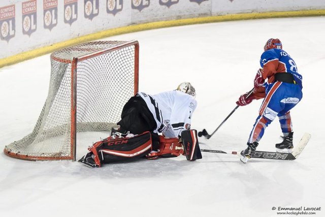 Photo hockey match Lyon - Amiens  le 30/09/2016