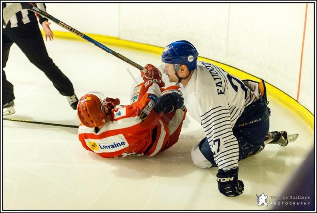 Photo hockey match Amnéville - Paris (FV) le 08/10/2016