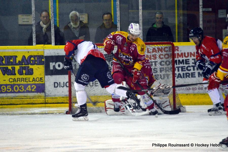 Dijon  3 - 4 Angers 