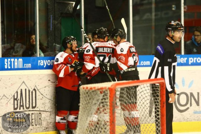 Photo hockey match Chamonix / Morzine - Strasbourg  le 23/10/2016