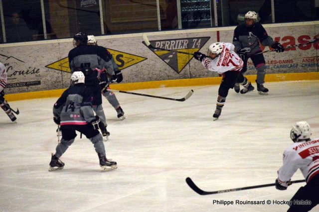 Photo hockey reportage U20 Elite : La solidarité haut-savoyarde triomphe