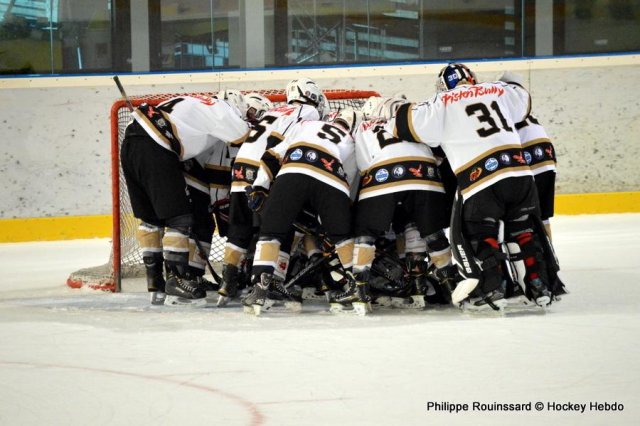 Photo hockey reportage Triomphe au Trophée Jeunes Talents