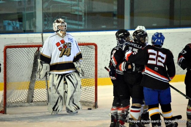 Photo hockey reportage Triomphe au Trophée Jeunes Talents