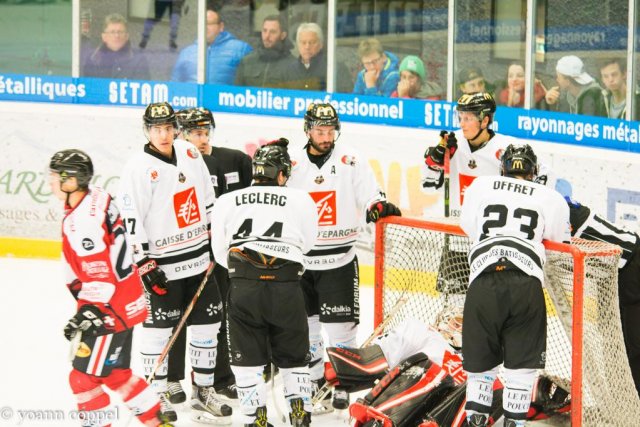 Photo hockey match Chamonix / Morzine - Amiens  le 11/11/2016