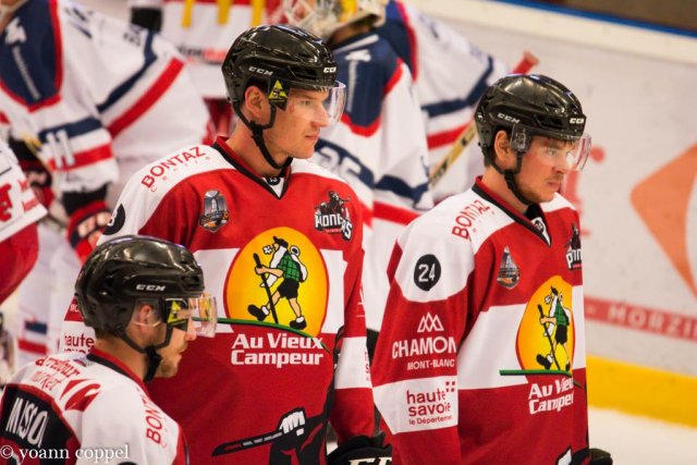 Photo hockey match Chamonix / Morzine - Grenoble  le 22/11/2016