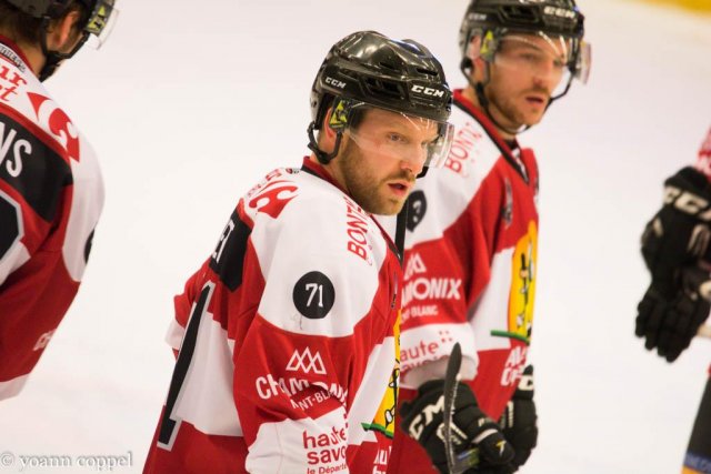 Photo hockey match Chamonix / Morzine - Grenoble  le 22/11/2016