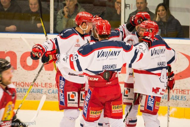 Photo hockey match Chamonix / Morzine - Grenoble  le 22/11/2016