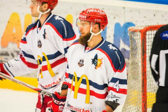 Photo hockey match Chamonix / Morzine - Grenoble  le 09/12/2016