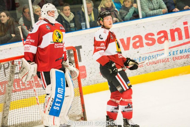 Photo hockey match Chamonix / Morzine - Grenoble  le 09/12/2016