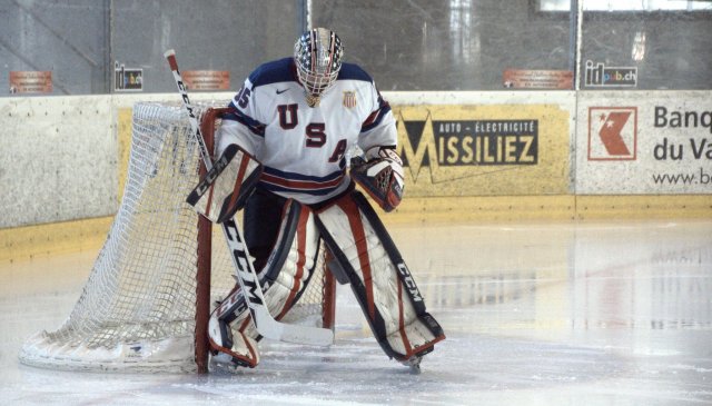 Photo hockey reportage ICHT: Résumé et photos de Russie U17 - USA U17