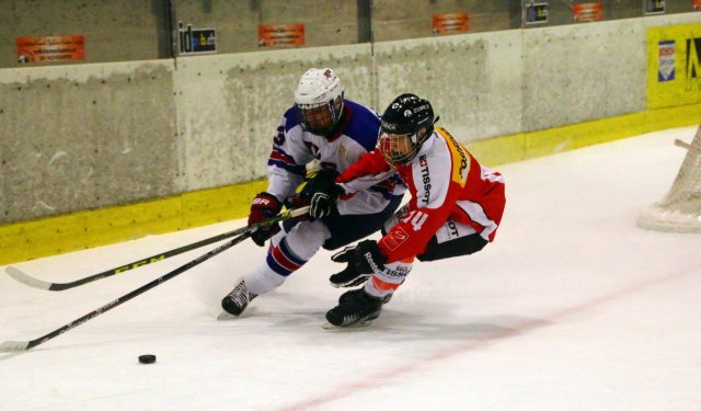 Photo hockey reportage ICHT: Résumé et photos de USA U17 - Suisse U17