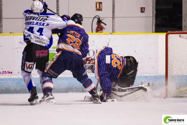 Photo hockey match Clermont-Ferrand - Courchevel-Méribel-Pralognan le 17/12/2016