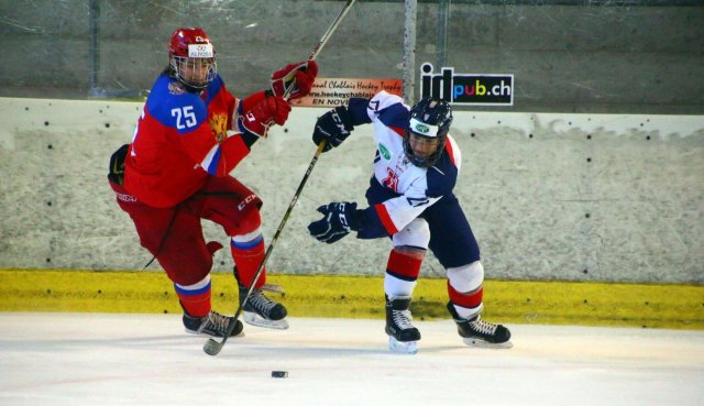 Photo hockey reportage ICHT: Résumé et photos de Slovaquie U17 - Russie U17