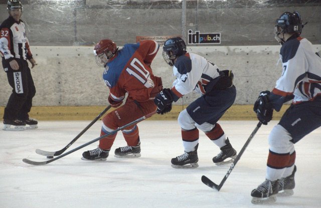 Photo hockey reportage ICHT: Résumé et photos de Slovaquie U17 - Russie U17