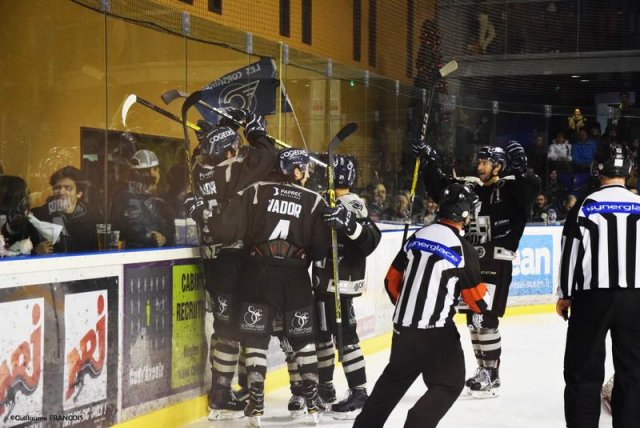 Photo hockey match Nantes - Tours  le 17/12/2016