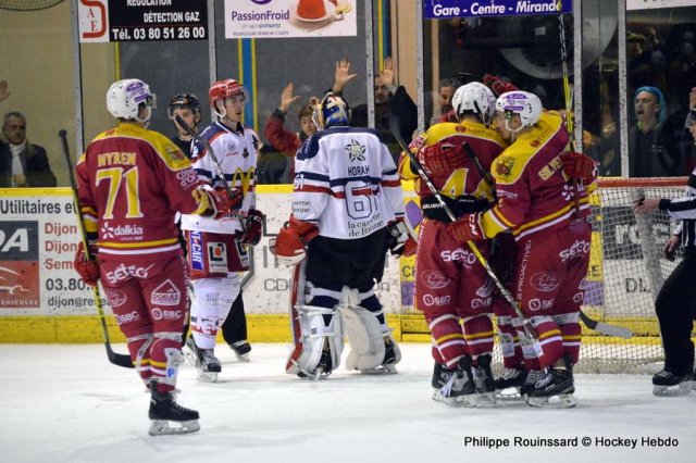 Photo hockey match Dijon  - Grenoble  le 23/12/2016