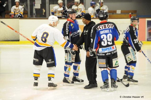 Photo hockey match Caen  - Garges-lès-Gonesse le 07/02/2009