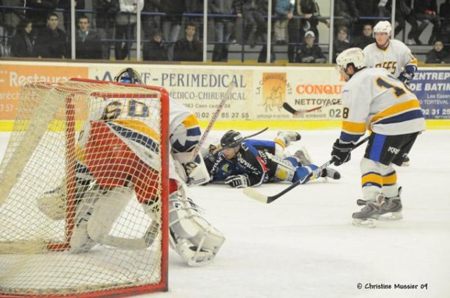 Photo hockey match Caen  - Garges-lès-Gonesse le 07/02/2009
