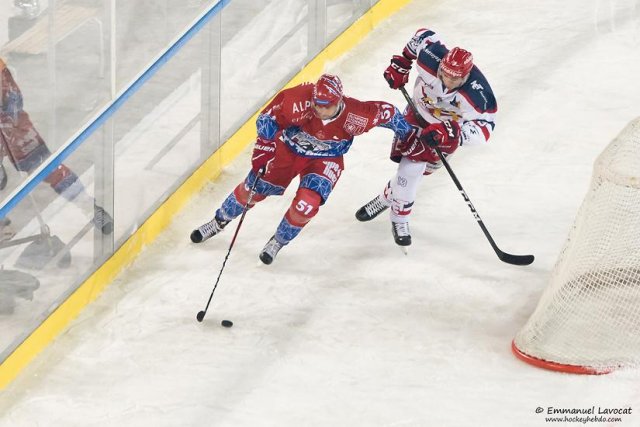 Photo hockey match Lyon - Grenoble  le 30/12/2016