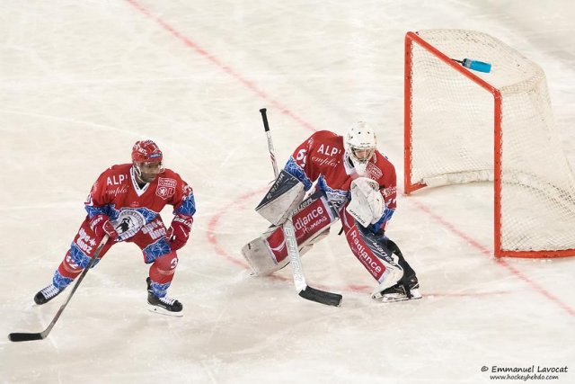 Photo hockey match Lyon - Grenoble  le 30/12/2016