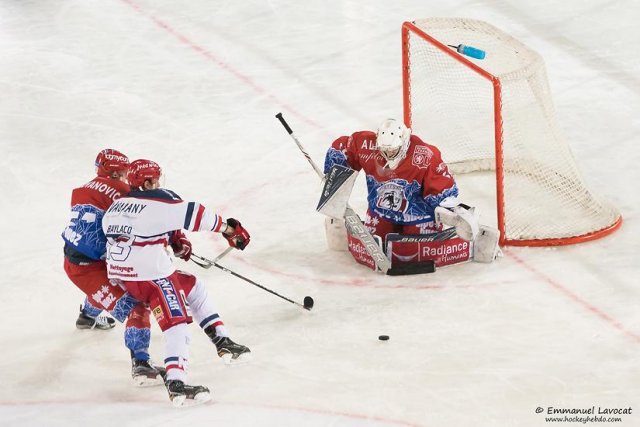 Photo hockey match Lyon - Grenoble  le 30/12/2016